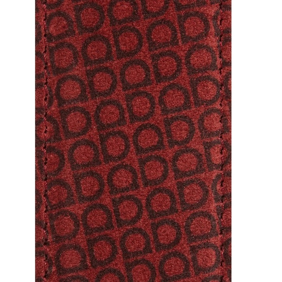 ✨Salvatore Ferragamo Gancini Suede Belt New - Picture 2 of 6